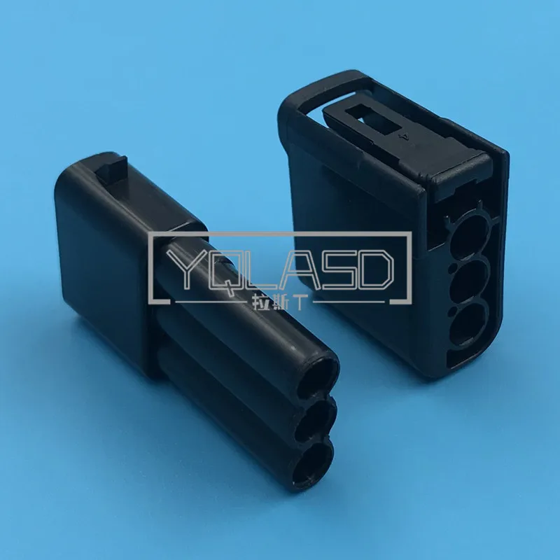 1 takım 3 Yollu Siyah Otomatik - Coiled Usb Cable incelemesi ve fiyatı